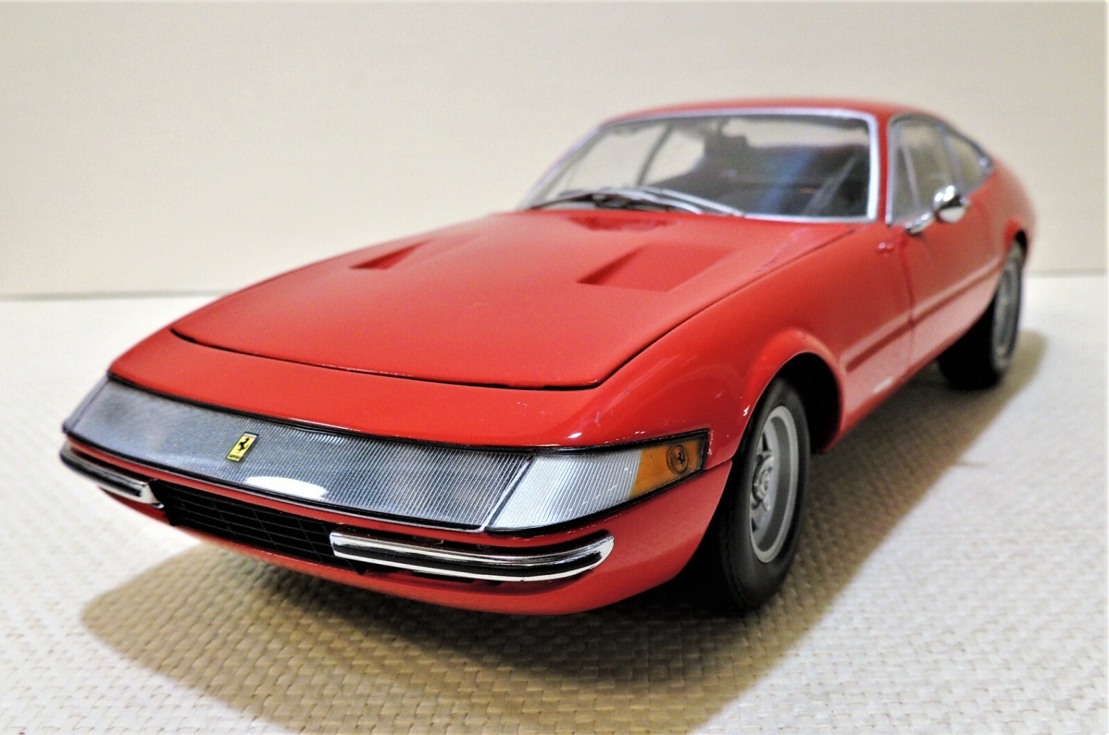 1:18 SCALE FERRARI 365/4 GTB DAYTONA RED BY KYOSHO | eBay