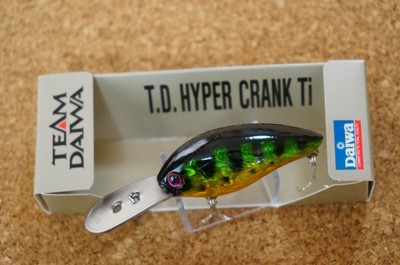 mat black//gold HYPER CRANK 1066 TiF 9321 fishing lure DAIWA T.D