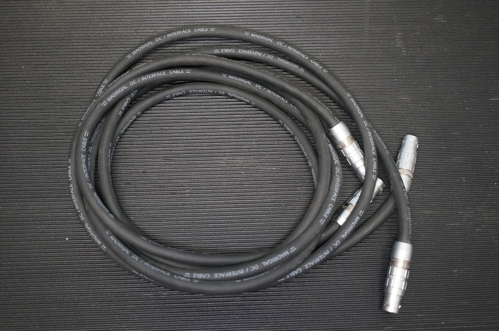 Mark Levinson HF 10 C ケーブル 5m Mark Levinson HF 10 C ケーブル 5m