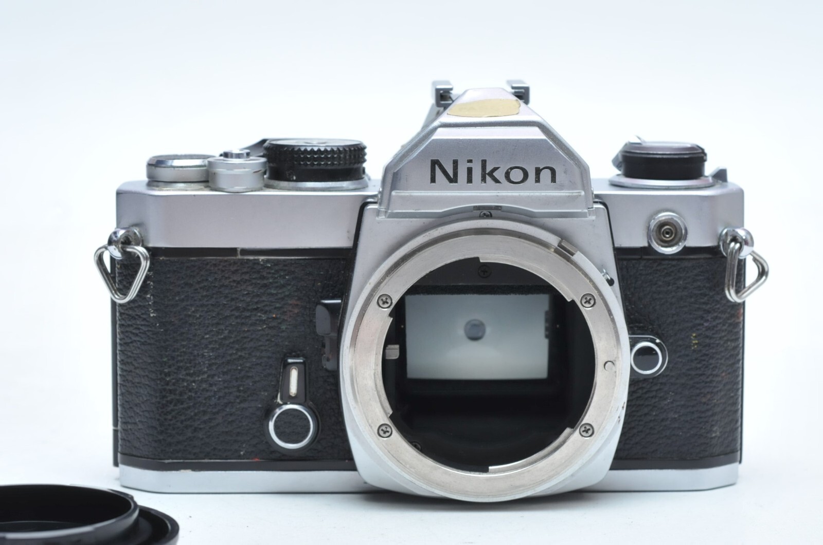 ニコン NEW FM2 Film Camera Body #C350 Nikon FM2 35mm Camera Body, Black
