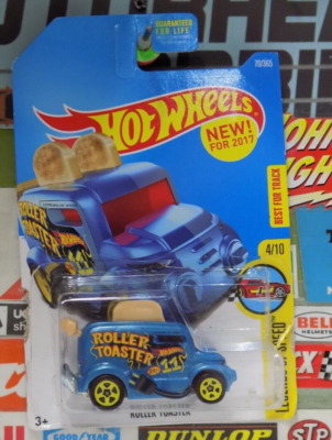 HOT WHEELS 1 64 ROLLER TOASTER 4 10 70 365 DTX14 BIN 33 eBay