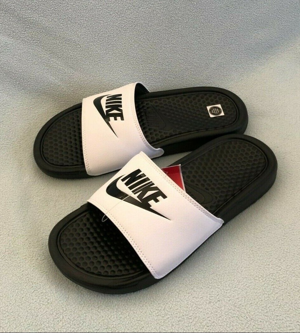 靴 FRAGMENT DESIGN X NIKE BENASSI SLIDE SP NIKE x FRAGMENT DESIGN BENASSI SP SLIDE FOR THE POOL AOYAMA