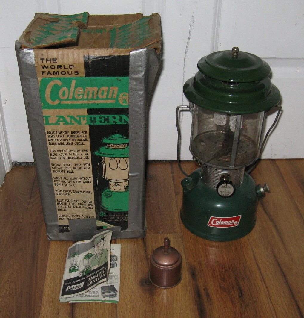 VTG Coleman 220F Lantern 12 67 / December 1967 Box Manual