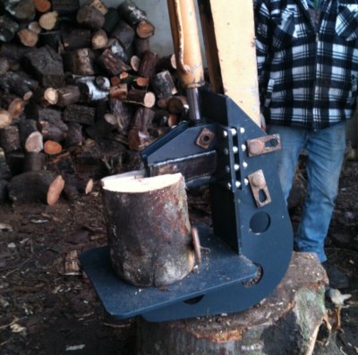 Mini digger 2024 log splitter