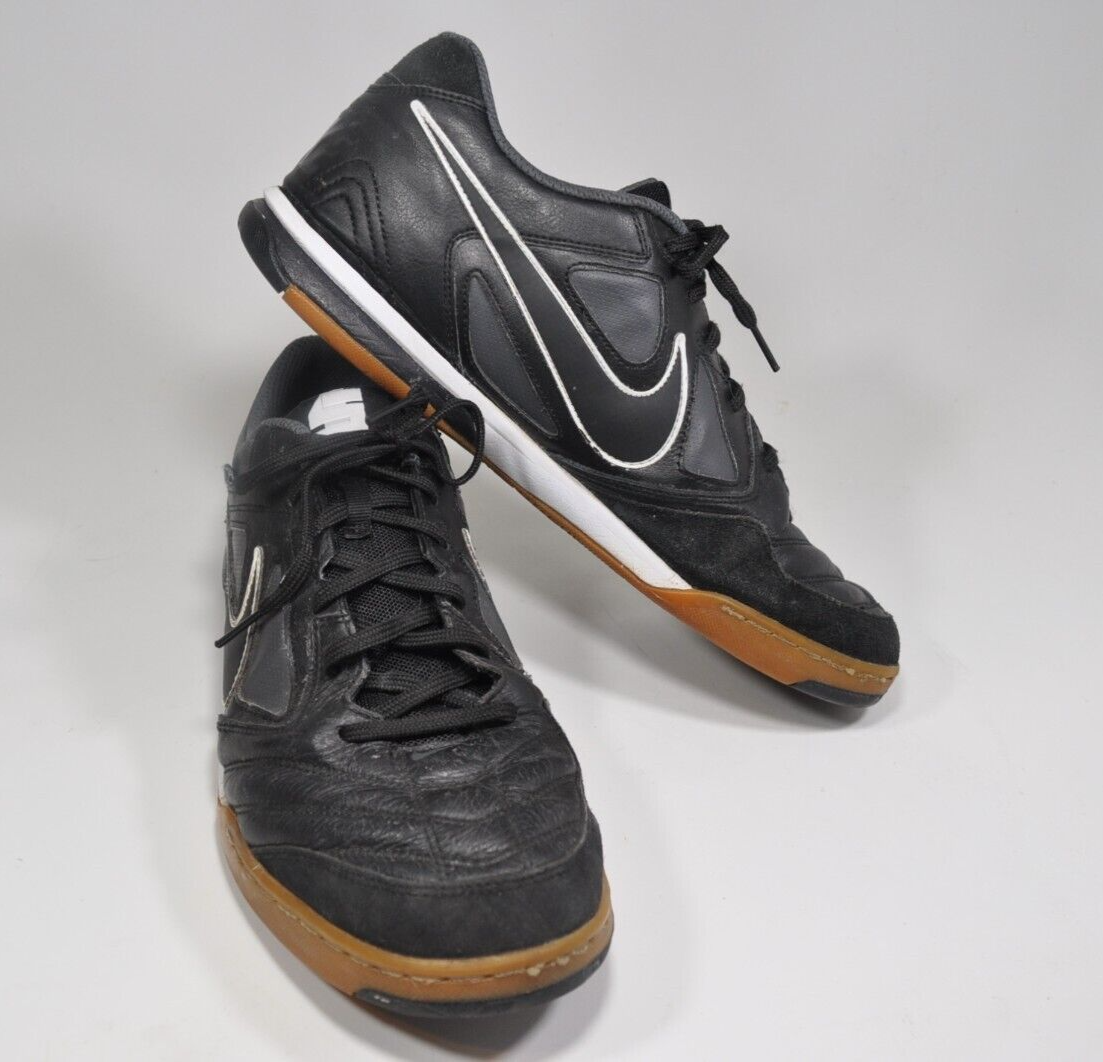 シューズ NIKE GATO Nike Soccer Shoes - Nike5 Gato - Indoor - Mens Soccer Cleats