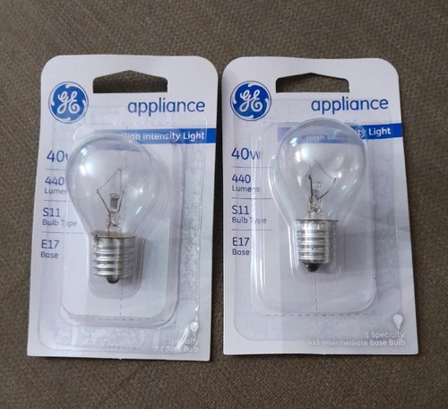 [QTY 2!] GE  Globe Bulb, 40 Watts