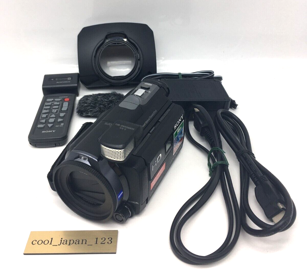 ソニー　SONY HDR-PJ790V hdr-pj790v_open.jpg