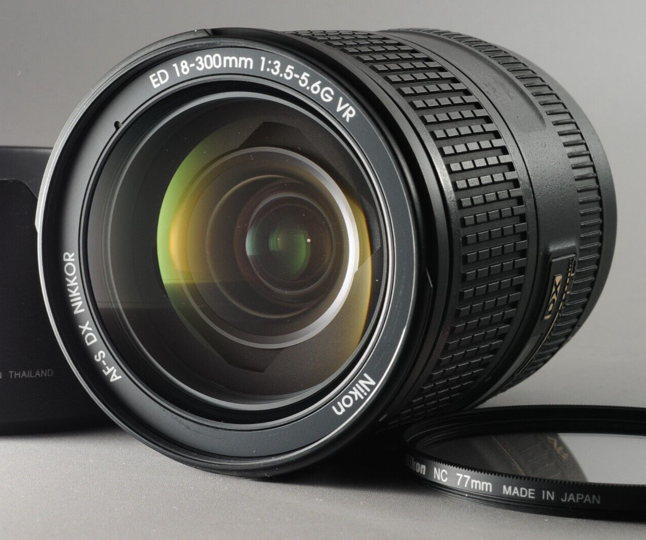 Near Mint Nikon AF-S DX NIKKOR 18-300mm F/3.5-5.6 G ED VR Near Mint Nikon AF-S DX NIKKOR 18-300mm F/3.5-5.6 G ED VR