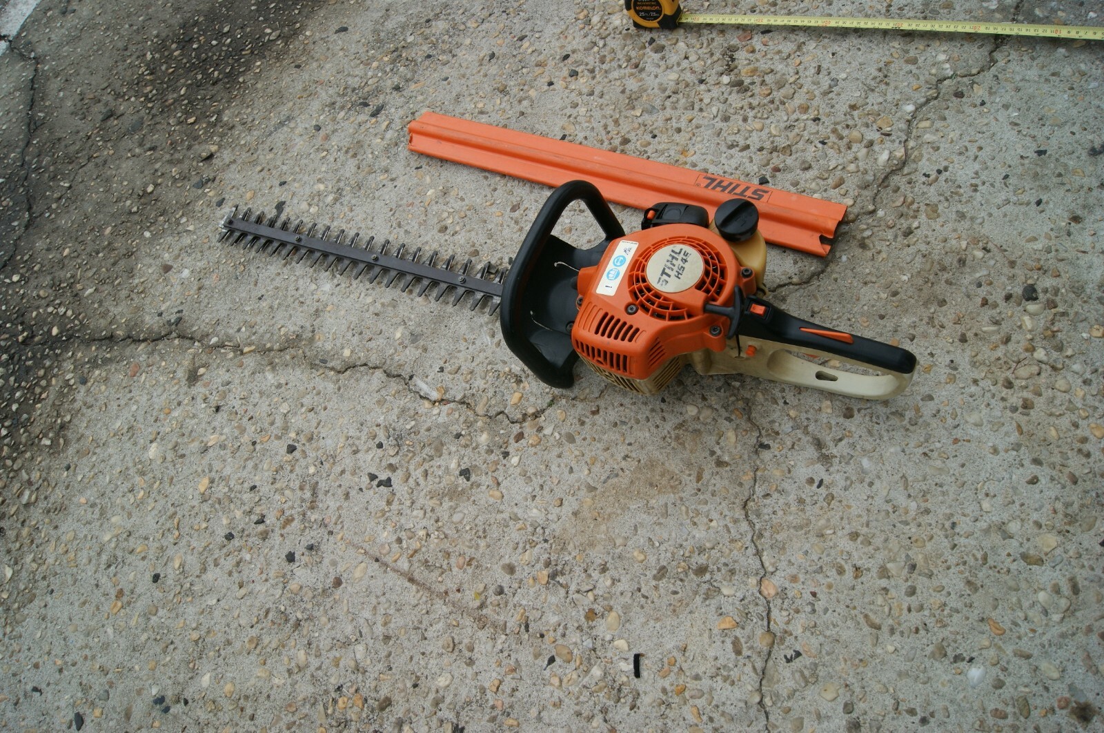 STIHL HS45  GAS POWERED HEDGE TRIMMER 24