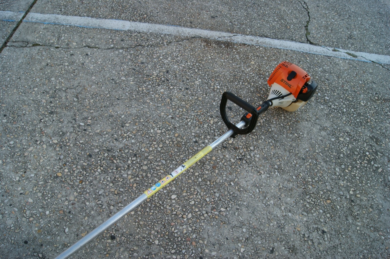 STIHL FC90 GAS-MIX PROFESSIONAL EDGER