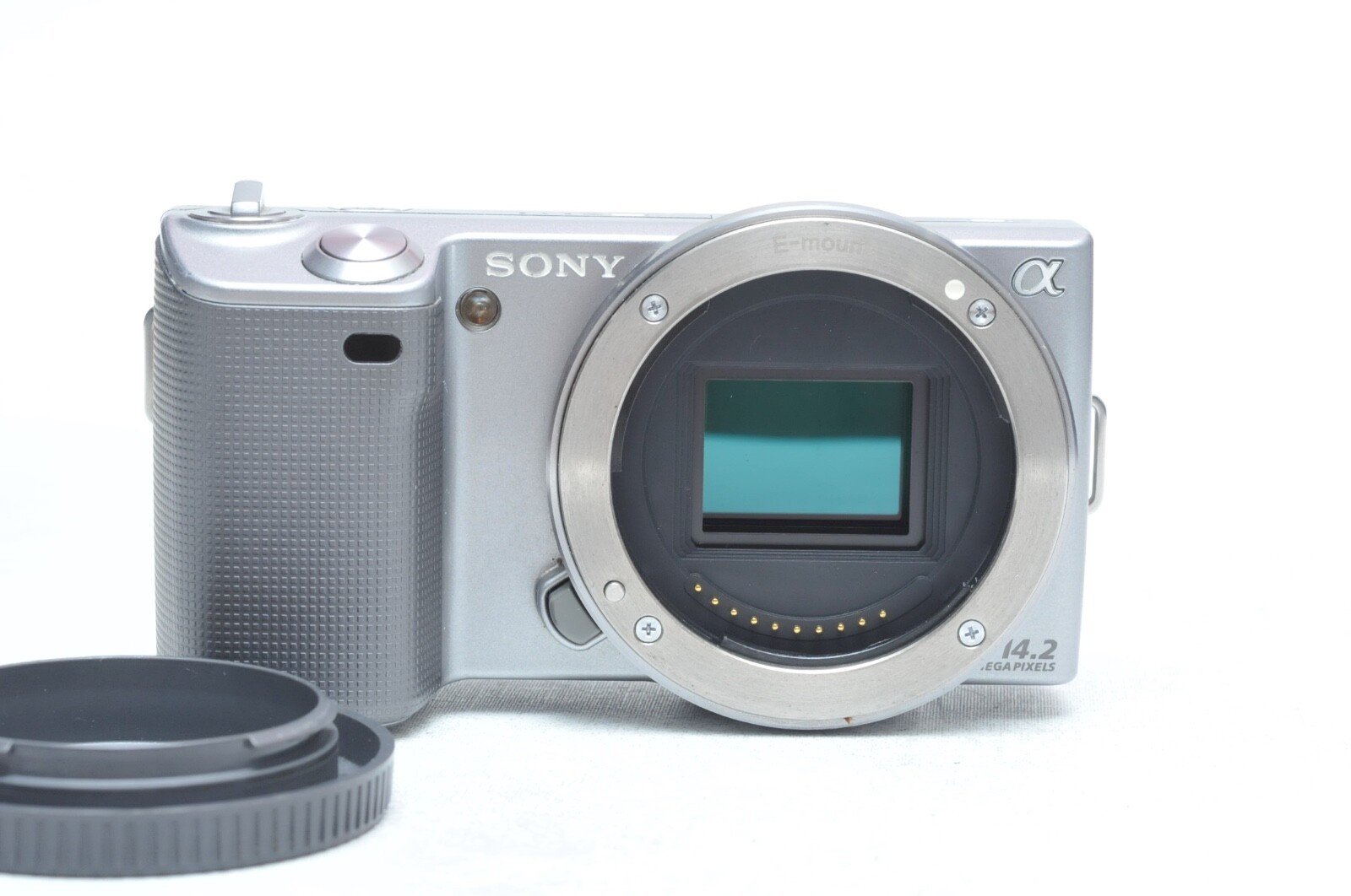 Sony Alpha NEX-5 NEX5 16.1MP Mirrorless Digital Camera Body Sony Alpha NEX-5 NEX5 16.1MP Mirrorless Digital Camera Body