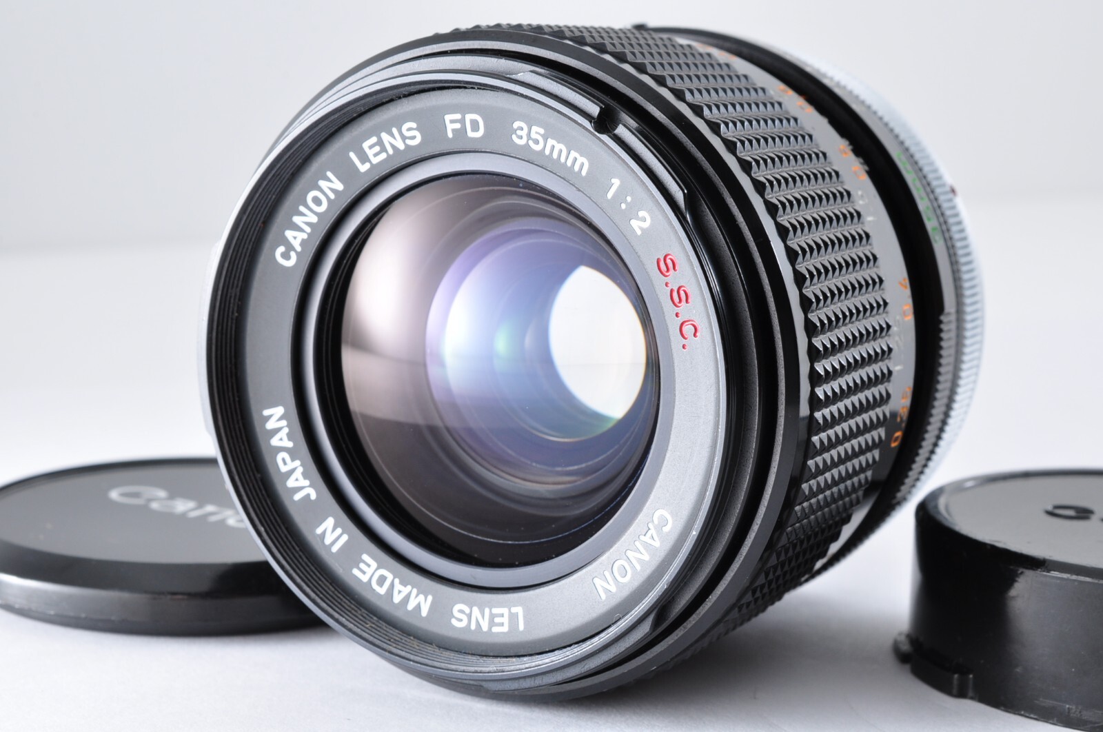 #DH03 Canon FD 35mm f/2 SSC MF ワイドアングル CANON FD 35mm f/2 S.s.C. SSC MF Wide Angle Lens from JAPAN