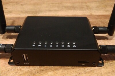 WE826-T2 Quectel EM12 4G LTE MODEM ROUTER