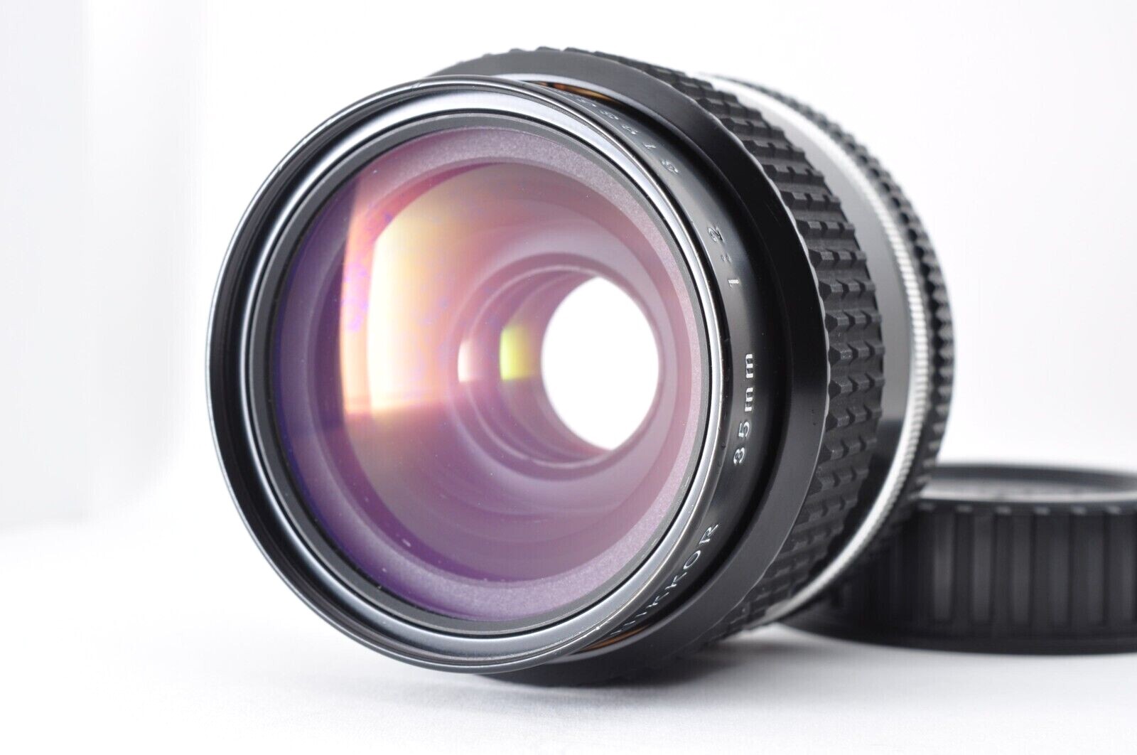 Nikon NIKKOR AI-S 35mm F2 MF Wide Angle Lens From JAPAN