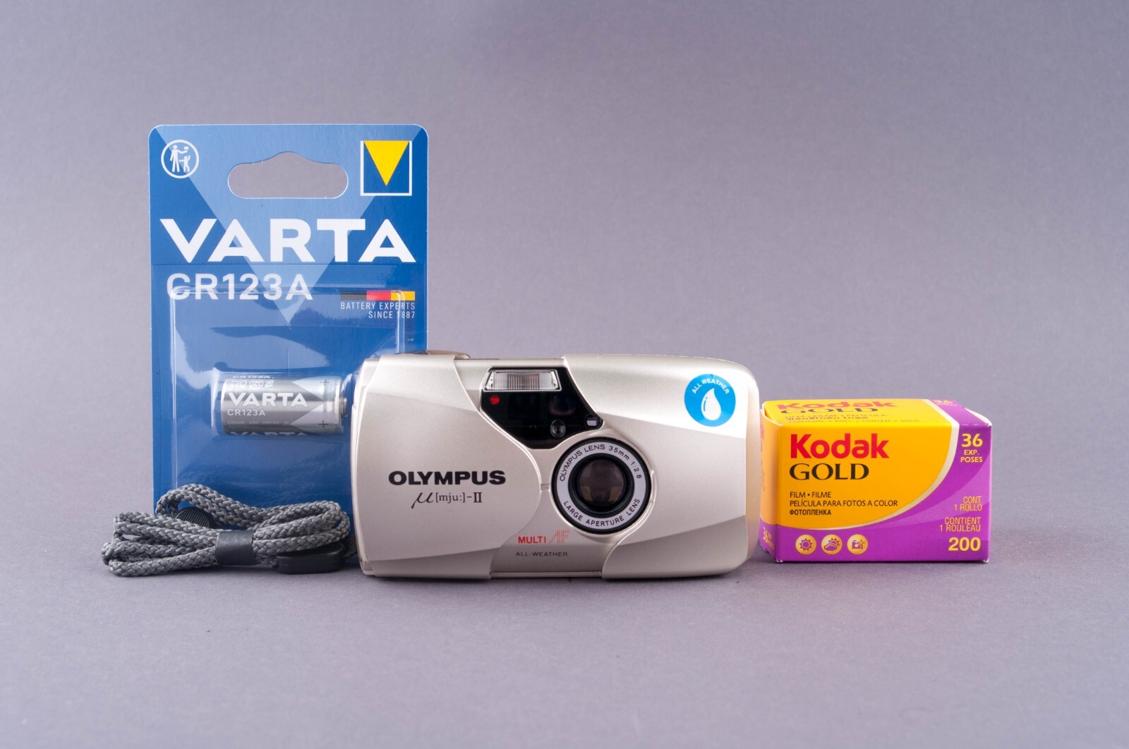 Olympus μ[mju:]-II Zoom & Konica Ciaoセット Olympus μ[mju:]-II Zoom & Konica Ciaoセット Olympus μ[mju
