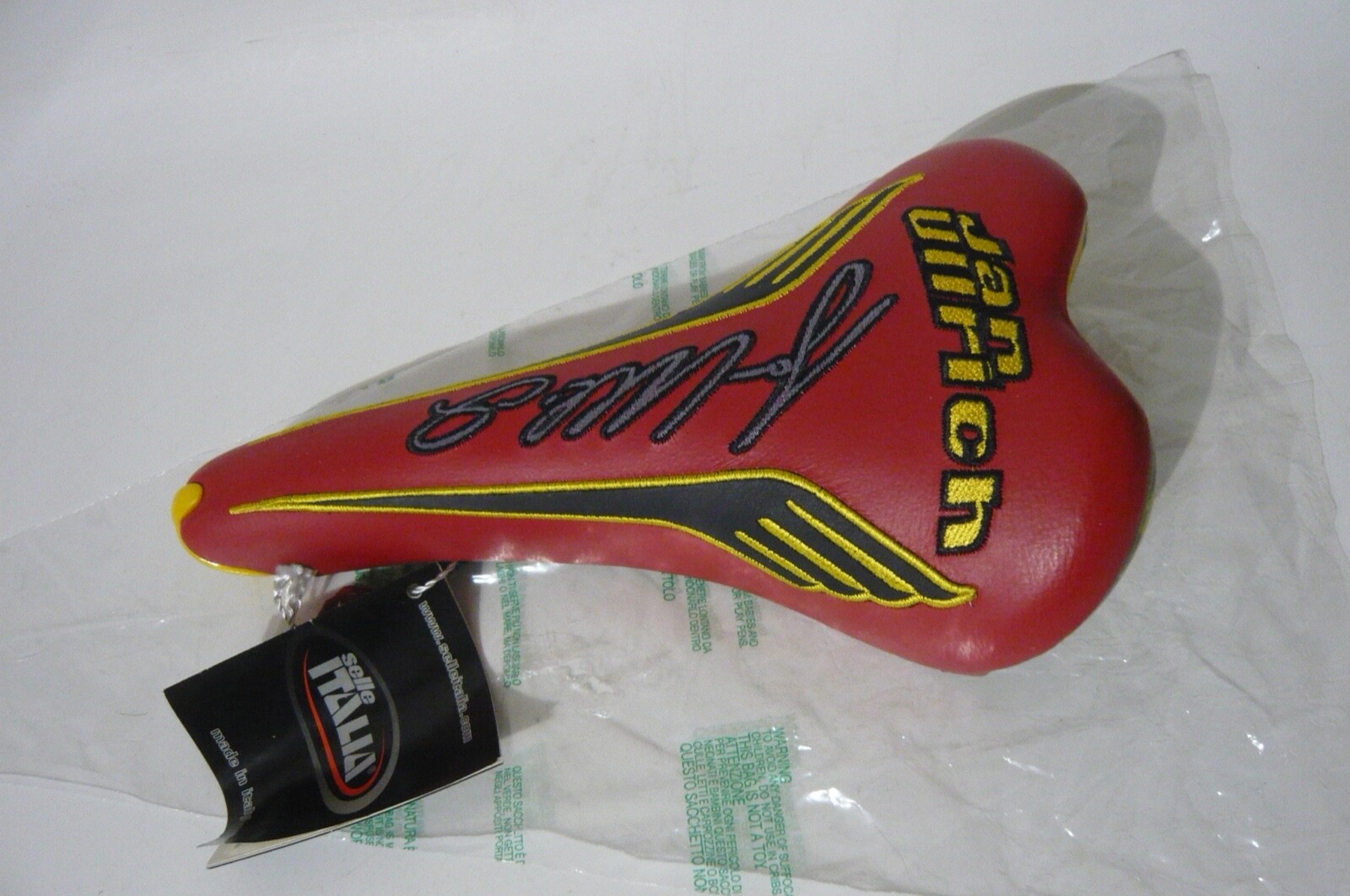selle ITALA turbo matic quattro サドル 赤 selle ITALA turbo matic quattro サドル 赤 セライタリア selle