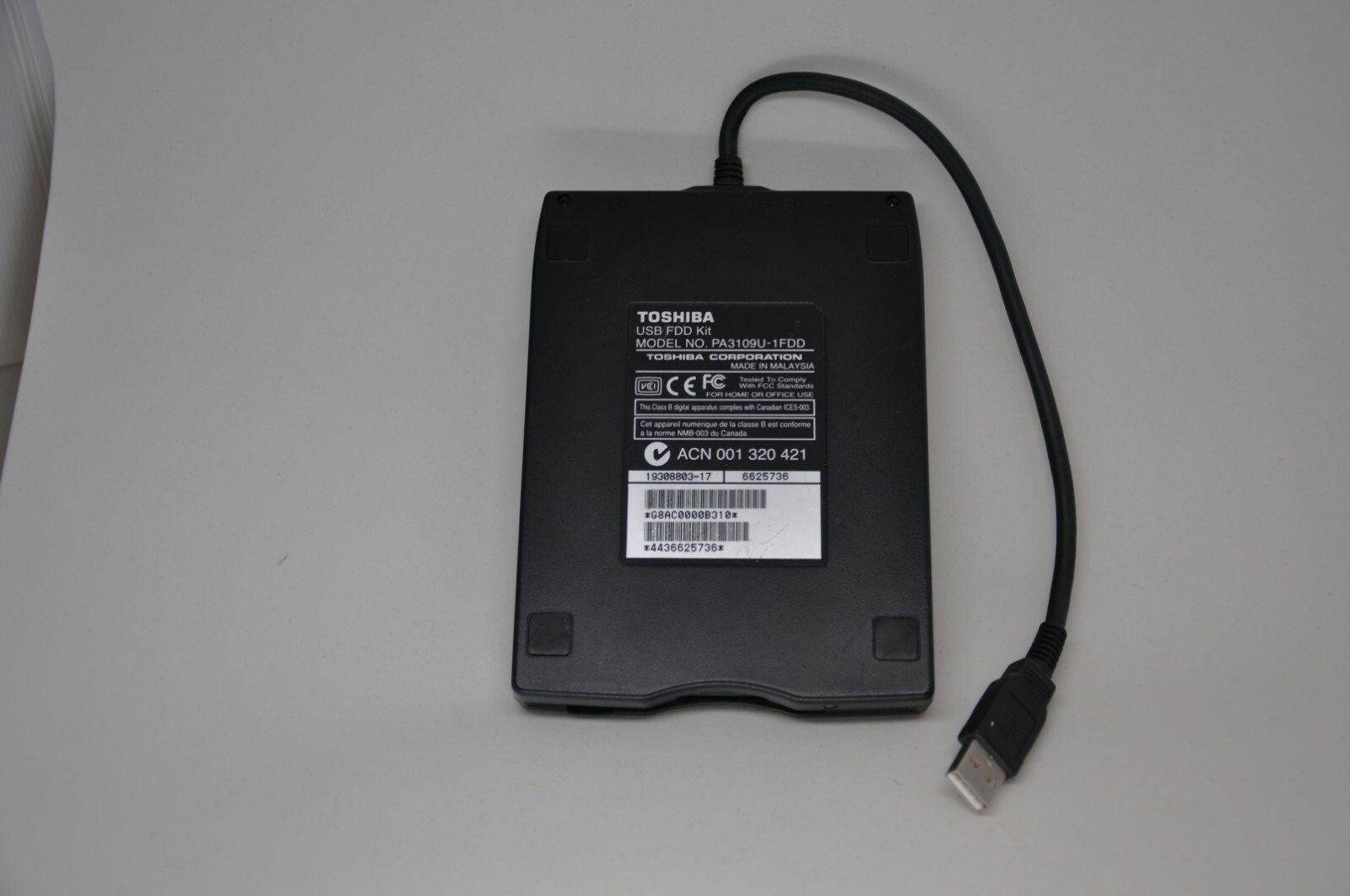 Toshiba USB Portable Floppy Diskette Drive