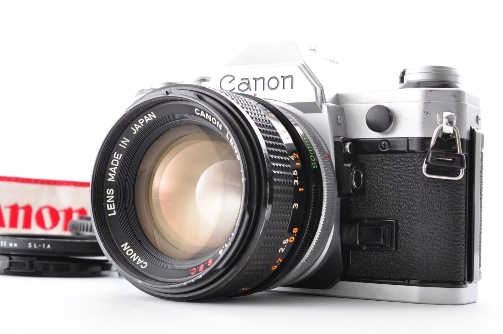 【H2052】Canon AE‐1 + FD 50mm 1.4 S.S.C Canon AE-1 Silver / Lens FD 50mm f/1.4 S.C.C. Excellent+5
