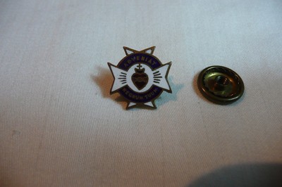 LABEL PIN (épinglette) SACRE COEUR DE JESUS