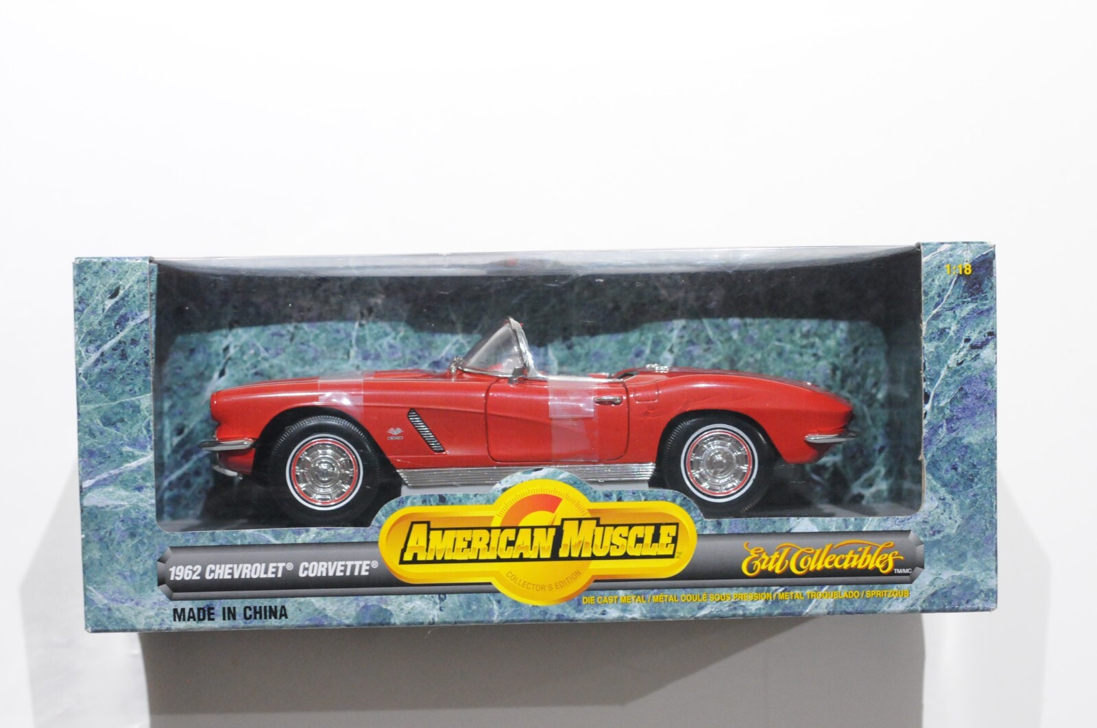 ertl1/18 1965シェルビーコブラ未開封品American muscle American Muscle Body Shop 1/18 1965 Shelby Cobra The Fast