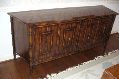 DINNING ROOM SET ( complete & in excellent condition)