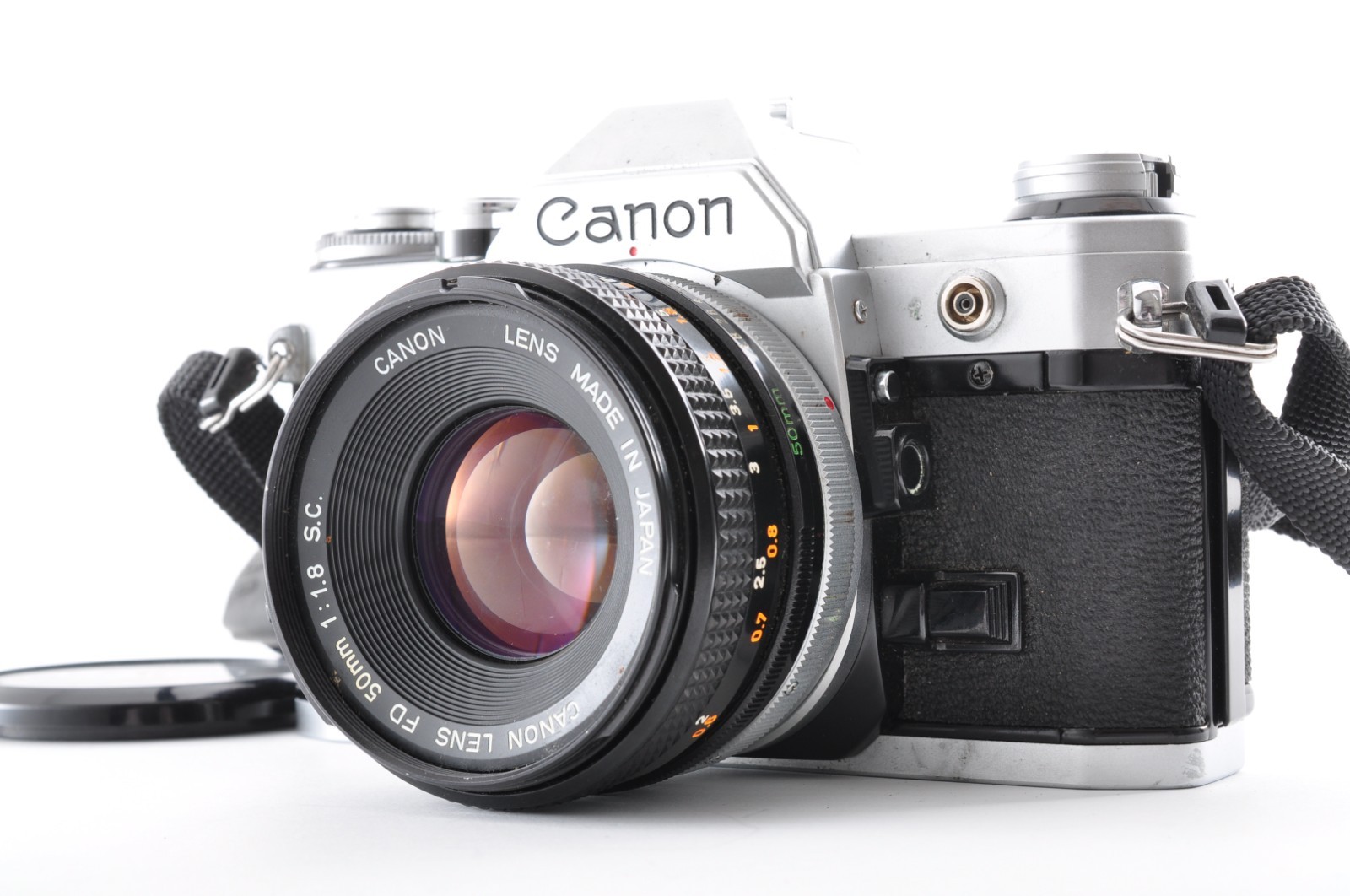 キヤノン　ＣＡＮＯＮ　ＡＥ－１　　ＦＤ　50ｍｍ　1：1.8　S.C. Canon AE-1 Silver / Zoom Lens FD 50mm f/1.8 S.C. [Good