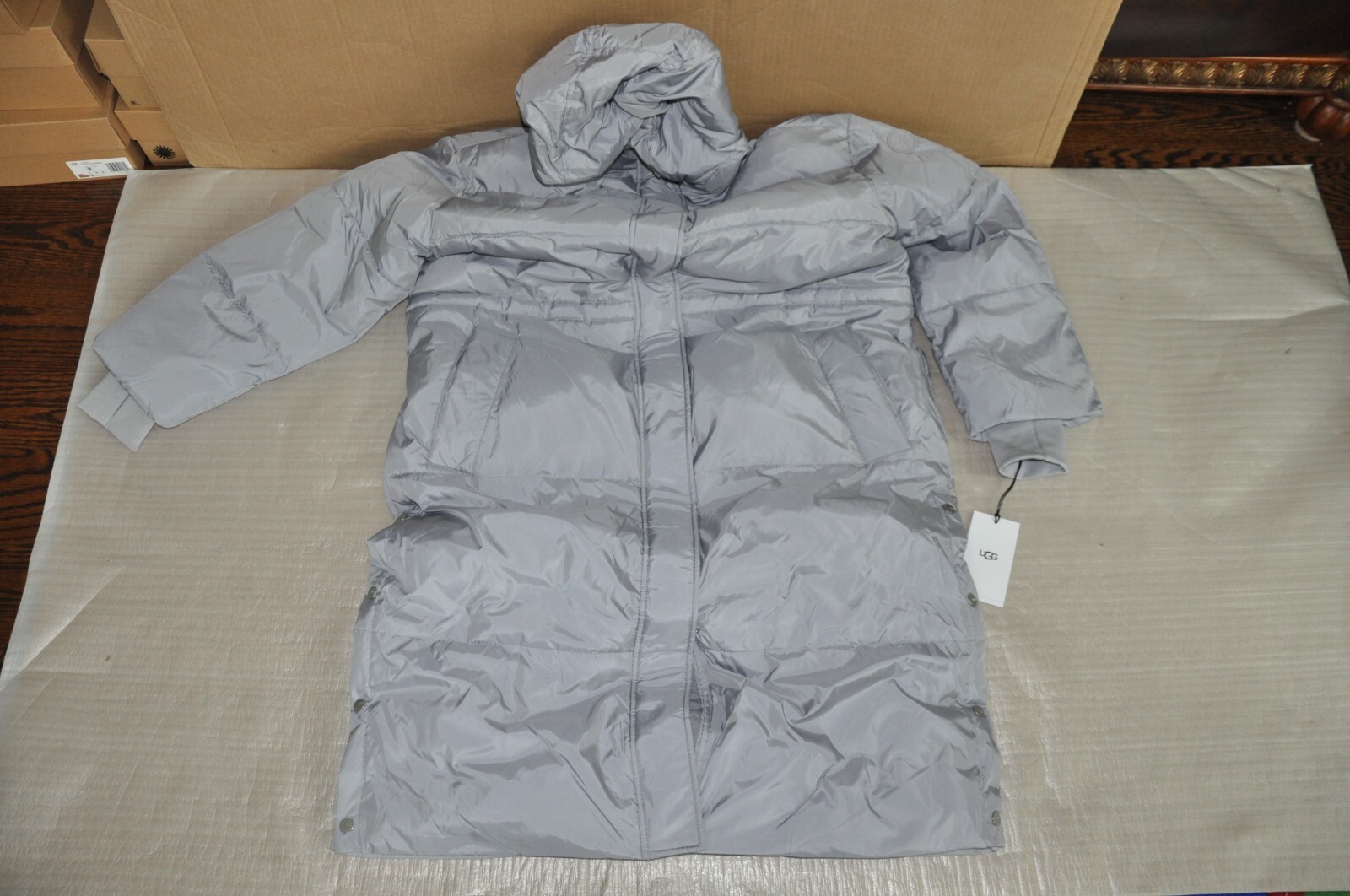 NWT UGG Keeley Long Hooded Puffer Coat CLOUDY GREY Size L NWT UGG Keeley Long Hooded Puffer Coat CLOUDY GREY Size L