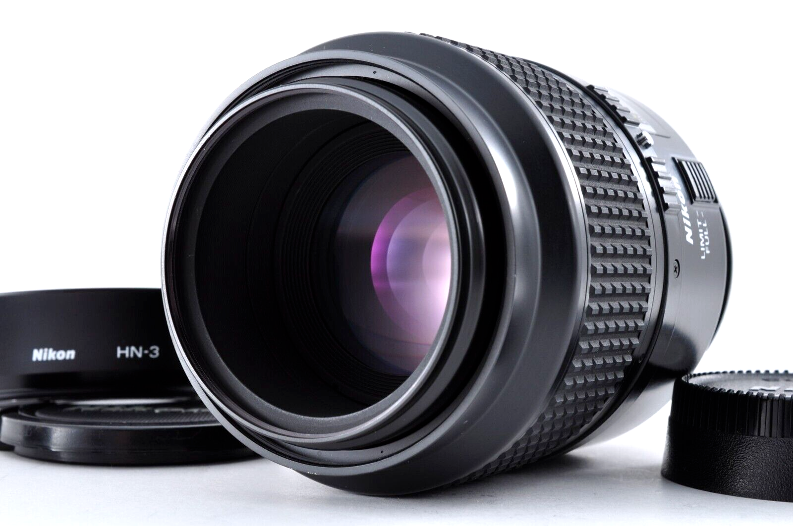 Nikon AF Micro Nikkor 105mm F2.8 D macro Telephoto Lens From Nikon AF Micro Nikkor 105mm F2.8 D macro Telephoto Lens From