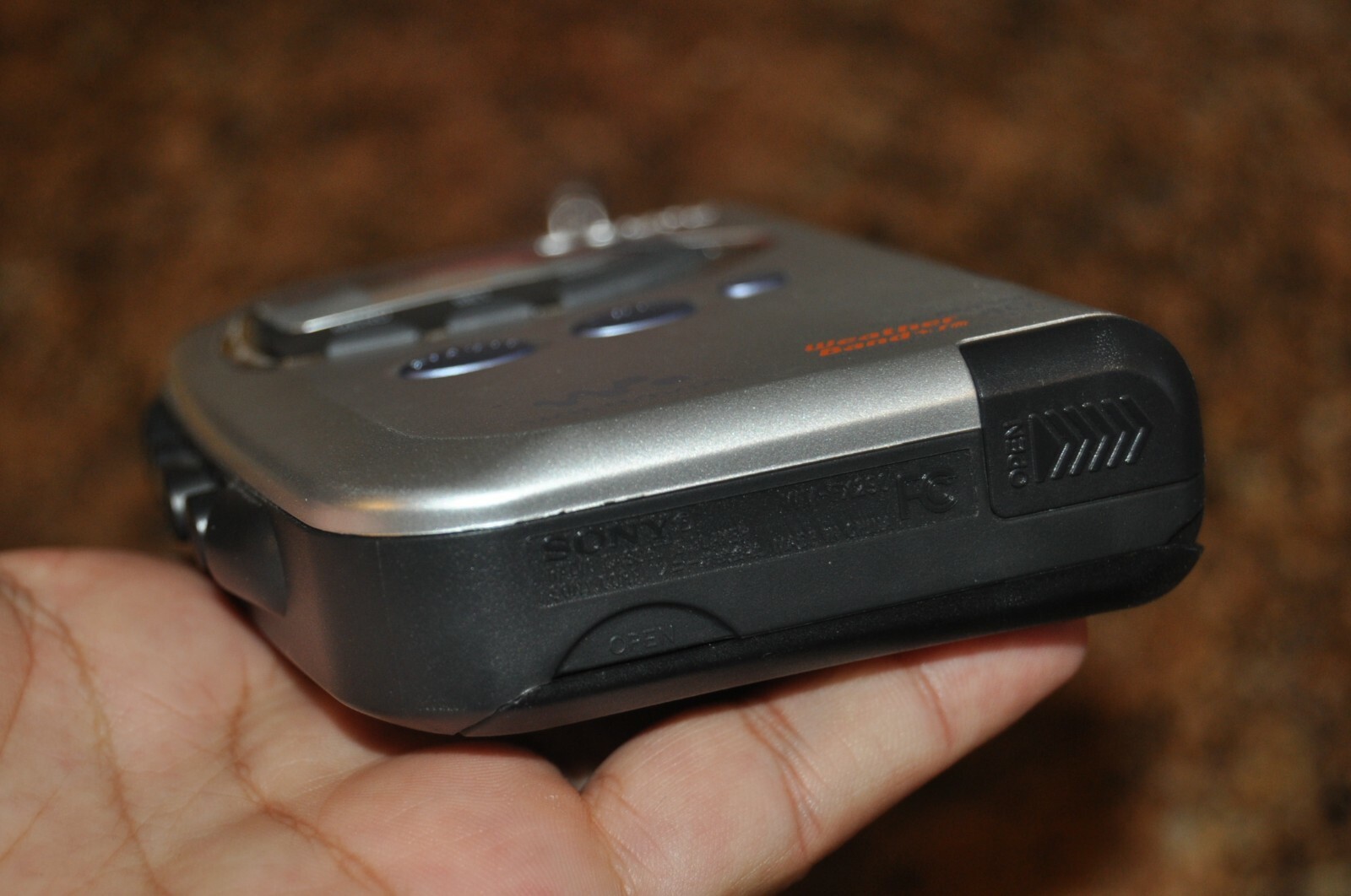 Sony Walkman WM FX290 Digital Tuning FM AM Weather  Cassette Player TESTED