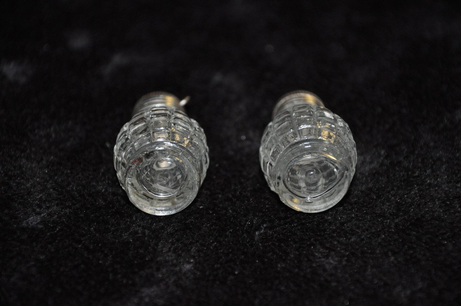 Mini Salt And Pepper Shakers Clear Cut Glass Grenade Style Vintage Miniature