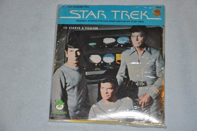 Star Trek 2 Record Book Set 45 RPM The Human Factor / To Starve A Fleaver