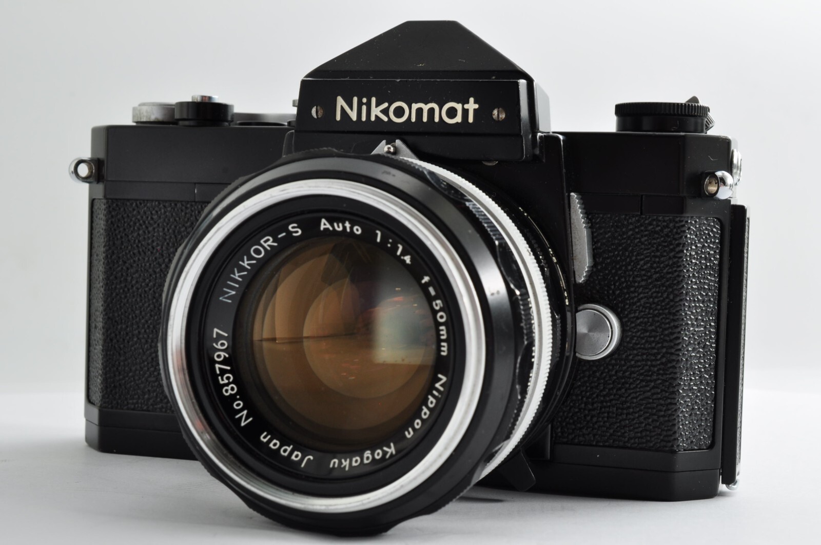 フィルムカメラ Nikon Nikomat/NIKKOR S 1:1.4 f=50mm Nikon Nikomat FT ニコン NIKKOR-S 1:1.4 f=50mm F2 レンズ付き