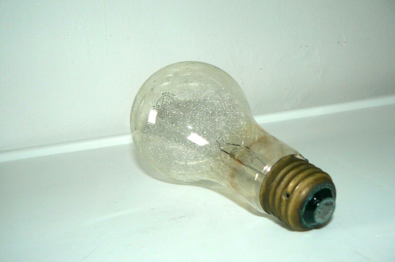 NOS Edison Mazda GE General Electric No. 31 Photoflash Flashbulb Flash Bulb.
