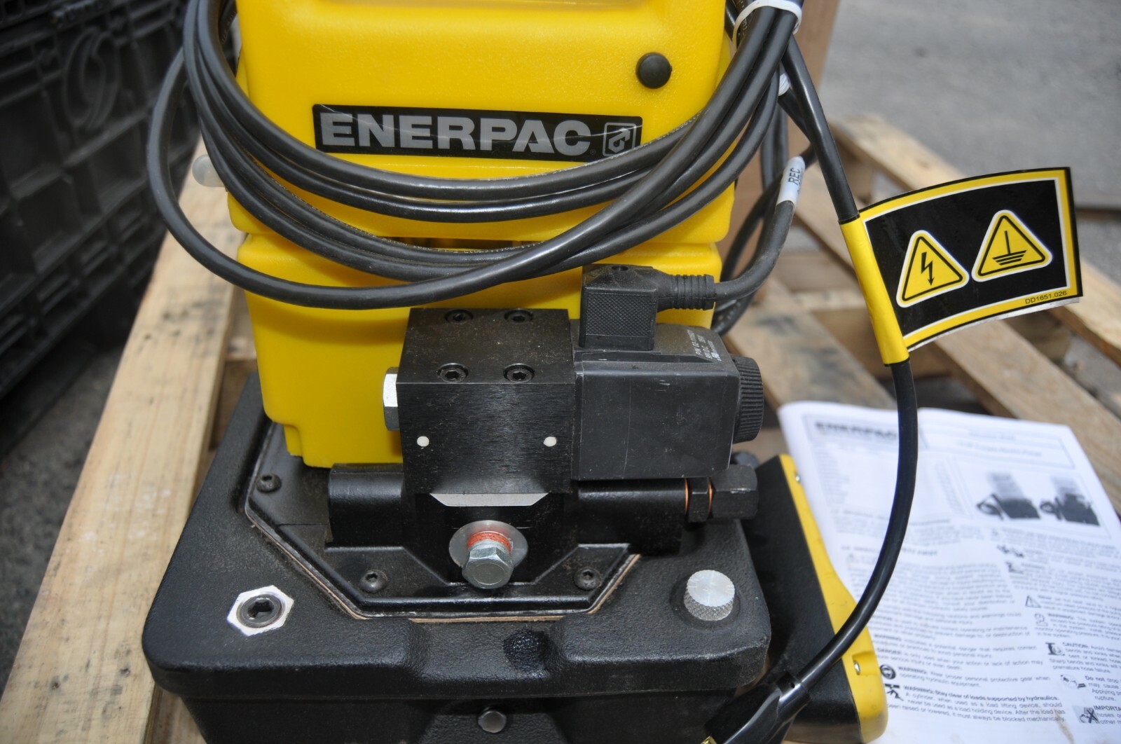 ENERPAC NEW! PUD1100B Hydraulic Pump, 115V 10,000 PSI