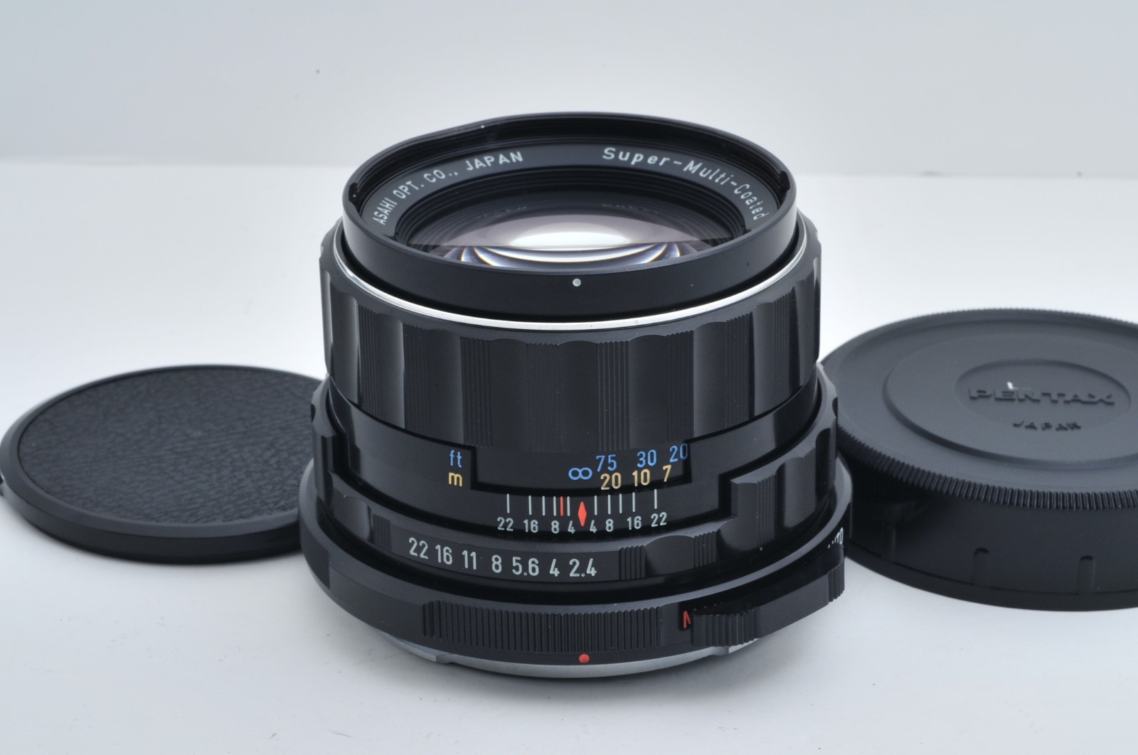 MINT Pentax SMC Takumar 6x7 105mm f/2.4 Lens 67 from JAPAN