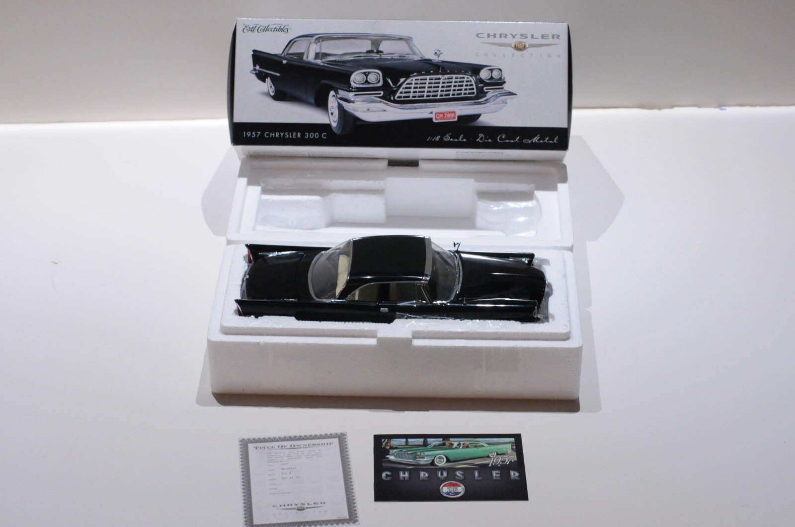 ミニカー ERTL Collectibles 1/18 1957 Chrysler300C 1957 Chrysler 300 C * ERTL Collectibles 1/18 Scale