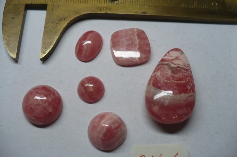 100 Ct. Rhodochrosit  Cabochon