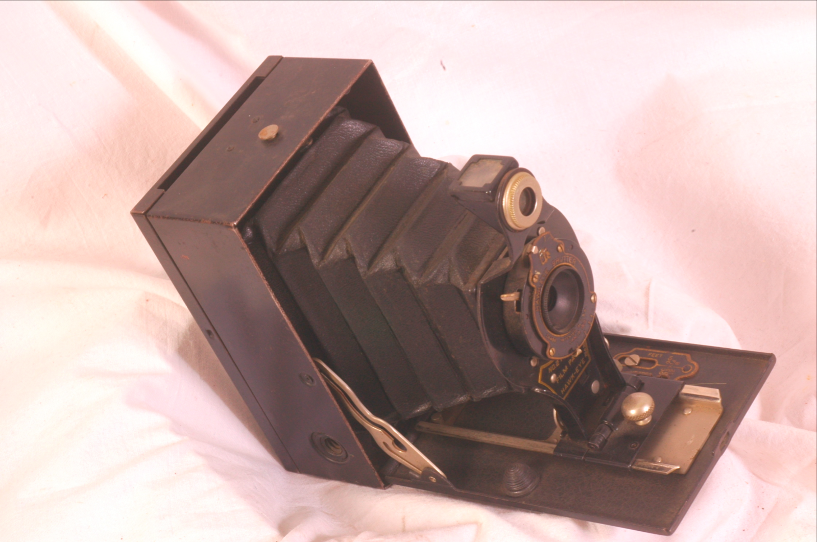 Kodak fim pack #2 folding hawkeye camera