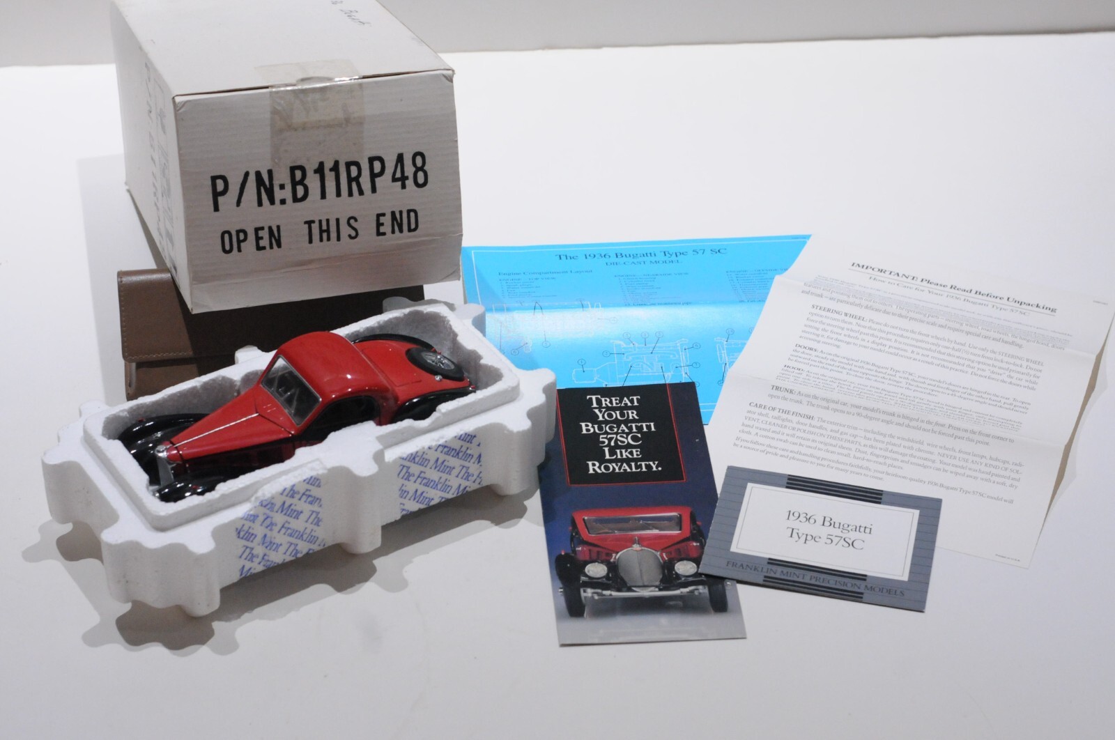 Bugatti 41 La e 1:24スケール Maisto 1/41 Scale 82650B - Bugatti Chiron Bluetooth App