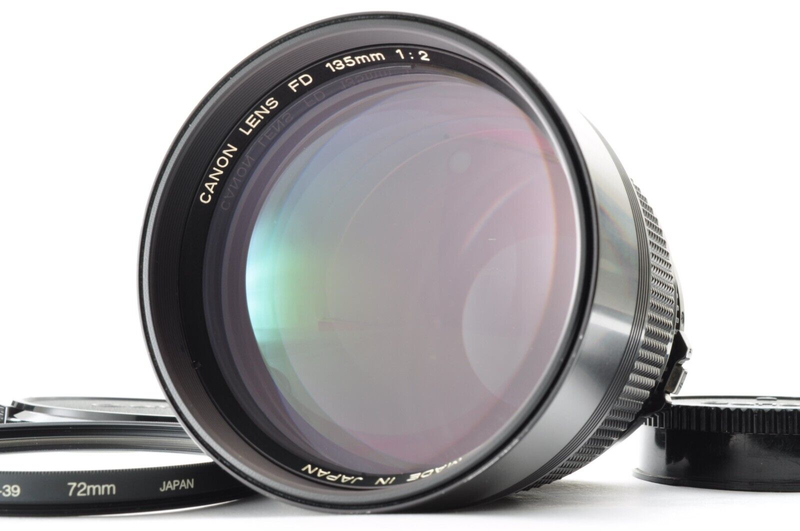 Canon New FD NFD 135mm f/2 Near MINT MF Telephoto Lens From Canon New FD NFD 135mm f/2 Near MINT MF Telephoto Lens From