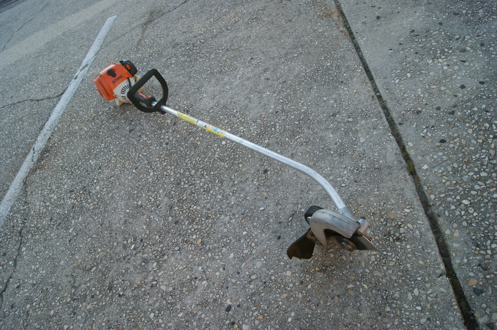 STIHL FC90 GAS-MIX PROFESSIONAL EDGER