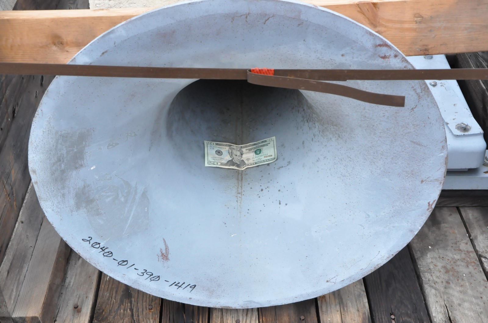 Horn Ship Steam Whistle Ocean Cargo Boat Freighter Bell Mouth Tug Titanic HUGE!