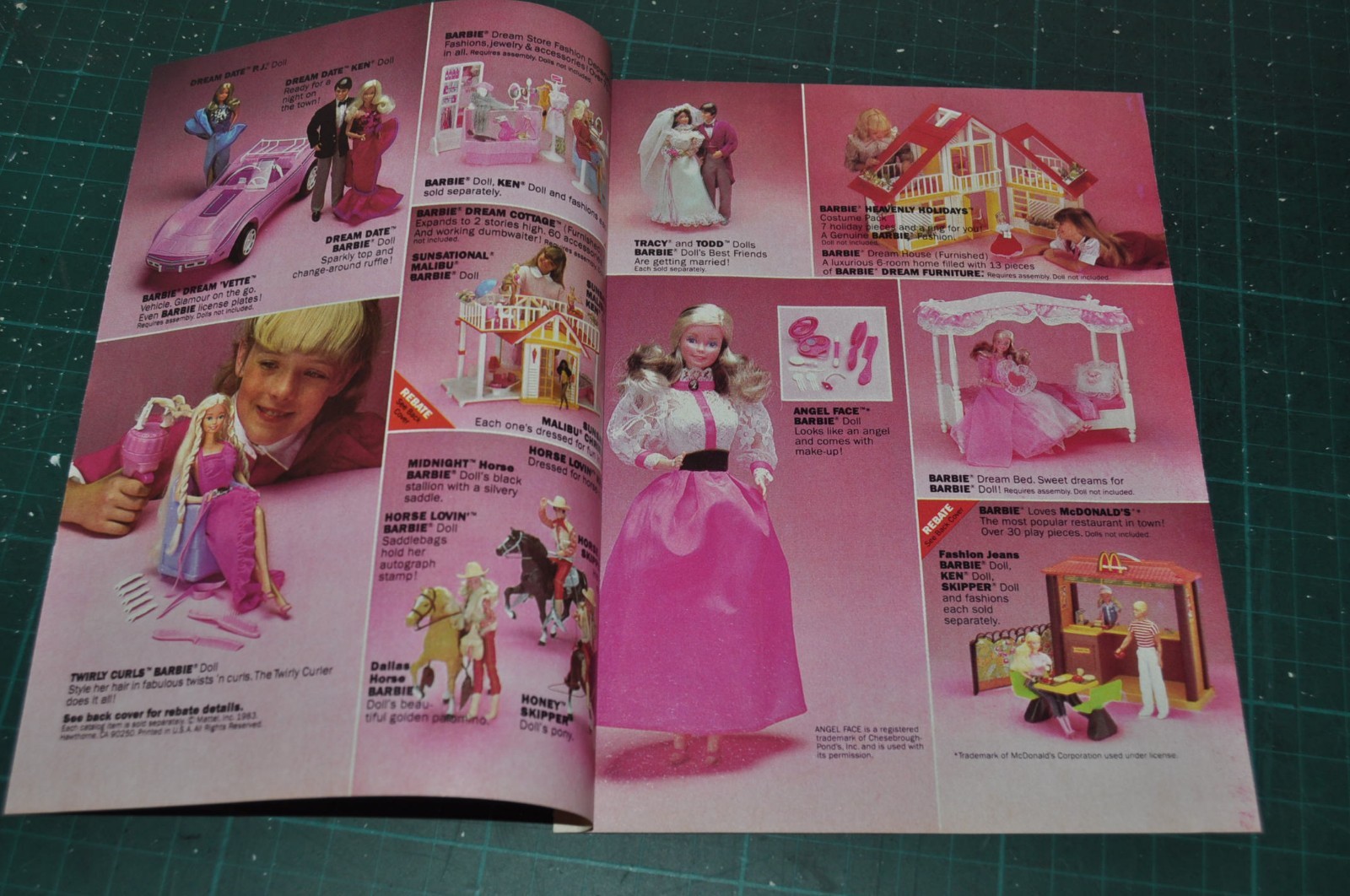 1983 MATTEL Christmas mini catalog, 12 pages, Barbie, Masters of Universe etc