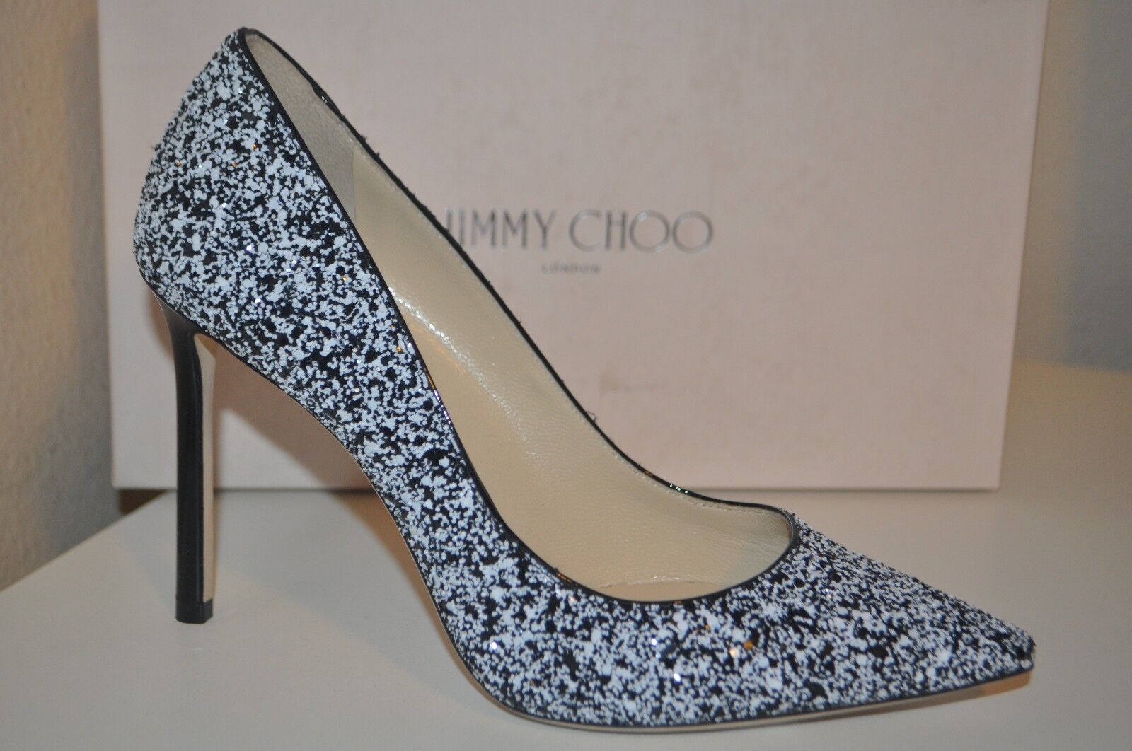 NEW Jimmy Choo ROMY 100 Pointy Toe Pump Heel Shoes Black NEW Jimmy Choo ROMY 100 Pointy Toe Pump Heel Shoes Black