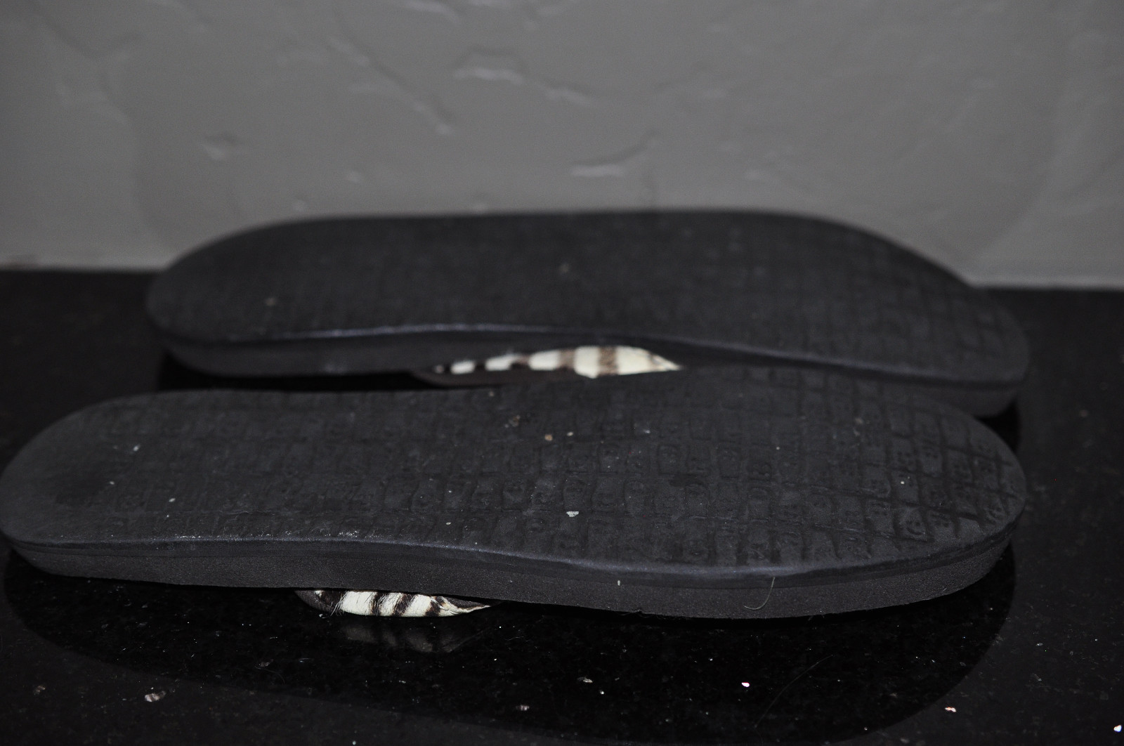 Sanuk Animal Print Sandals- 7