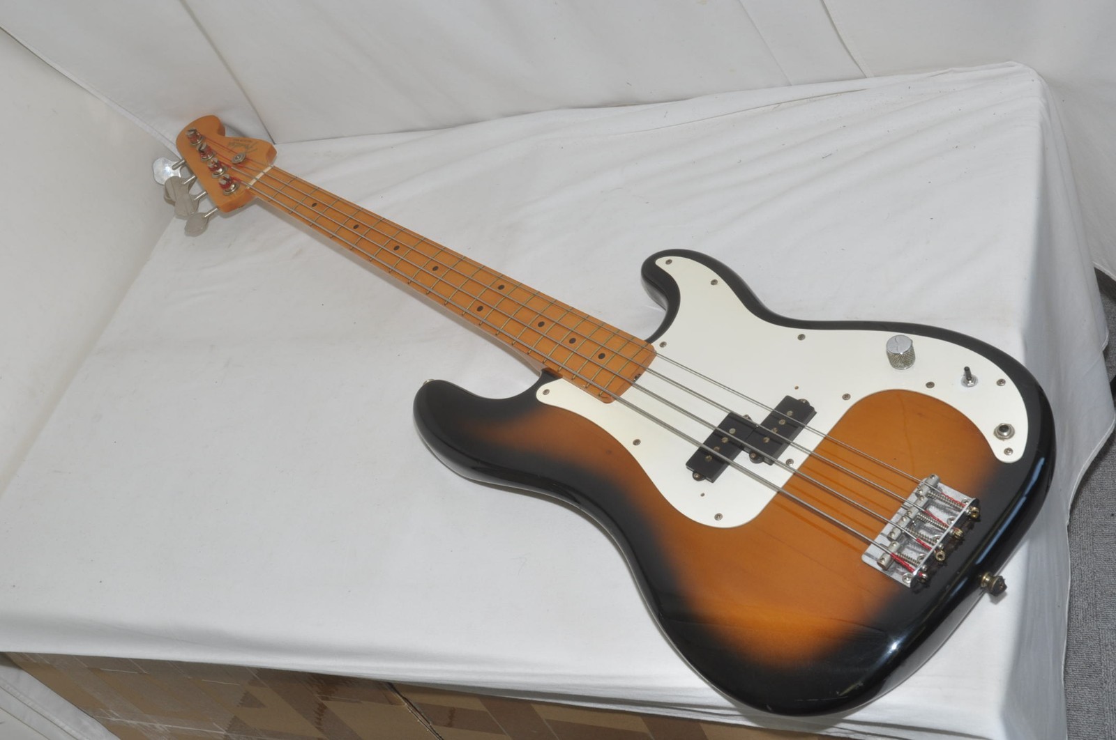 Fender Japan PB57-72L レフティ Fender Japan] Electric Bass Guitar Precision Bass Vintage