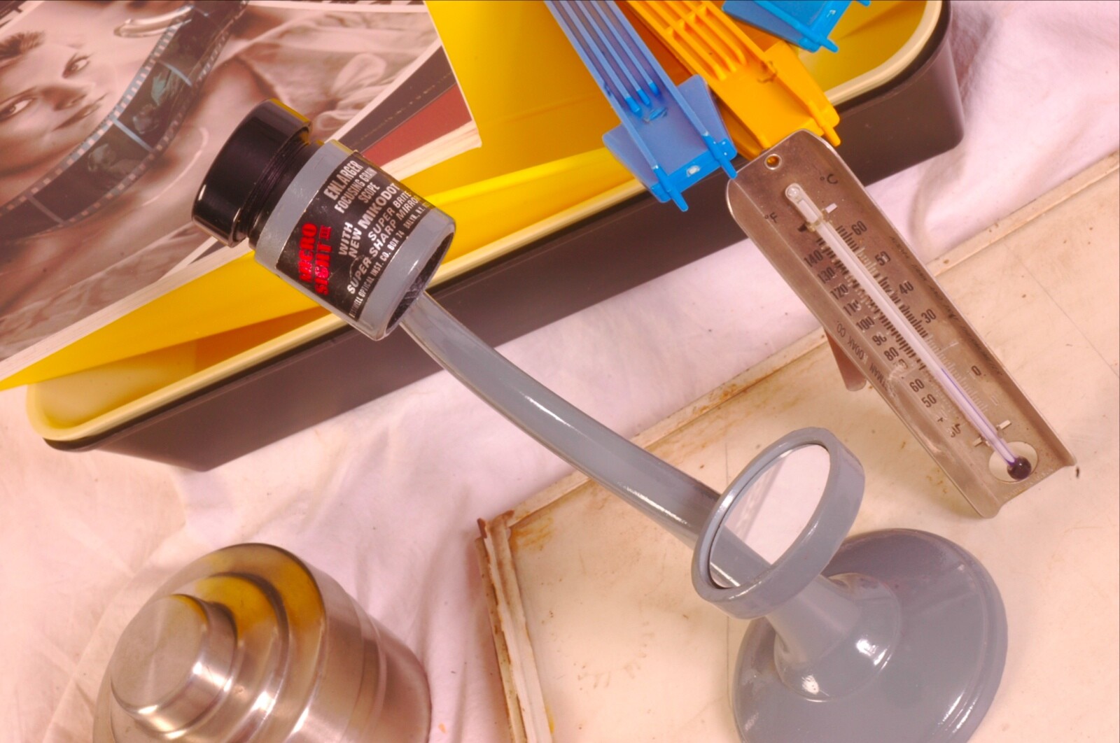 35mm Nikkor film tank, micro sight, 8x10 trays speed ezel & more darkroom lot