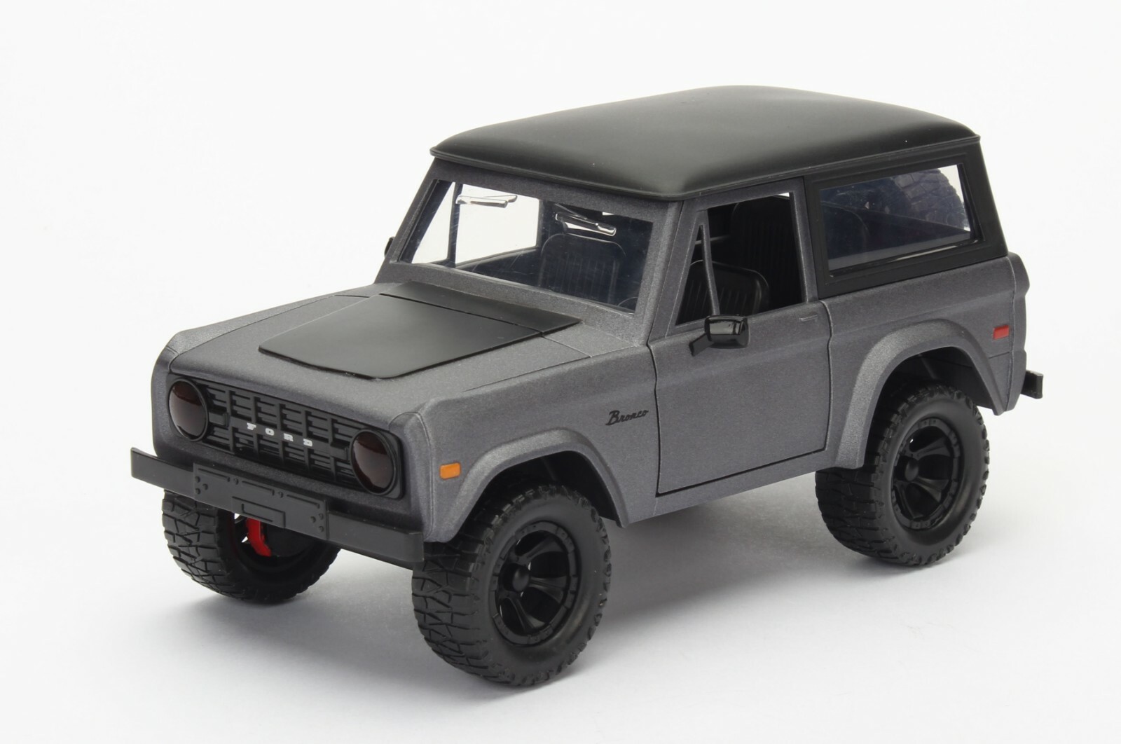 Jada Toys 1973 Ford Bronco ダイキャストメタルミニカー JADA TOYS JUST TRUCKS 1973 FORD BRONCO MATTE GRAY 1:24 NEW