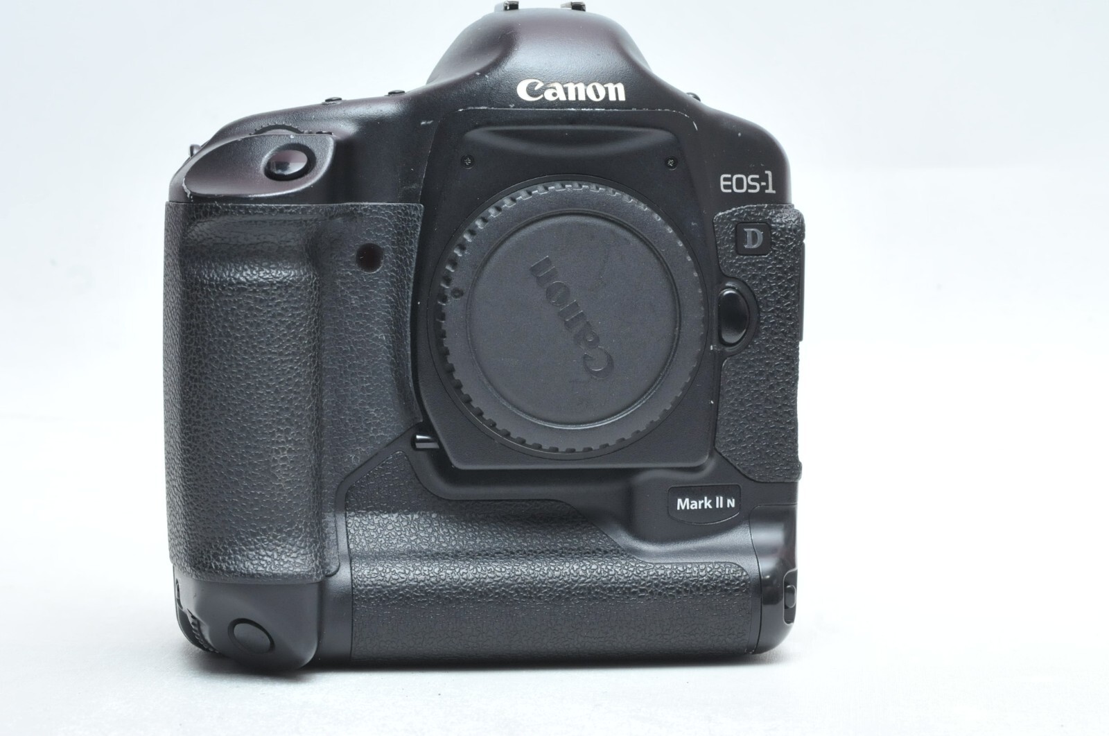 Canon EOS 1D Mark II N 8.2MP Digital SLR Camera Body | eBay