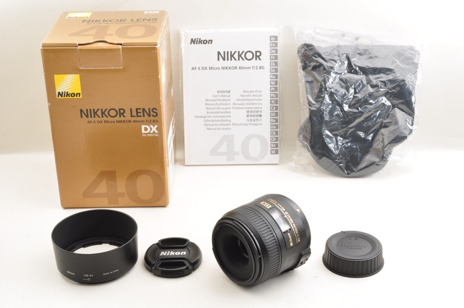 Nikon AF-S 40mm f/2.8 G DX Micro Nikkor Macro Lens w/Box Nikon AF-S 40mm f/2.8 G DX Micro Nikkor Macro Lens w/Box